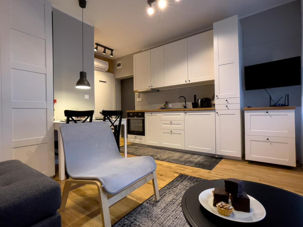 Urabn Apartments Studio With Garden No 2A Chorzow Katowice Free Private Parking, Self Check-In Екстериор снимка