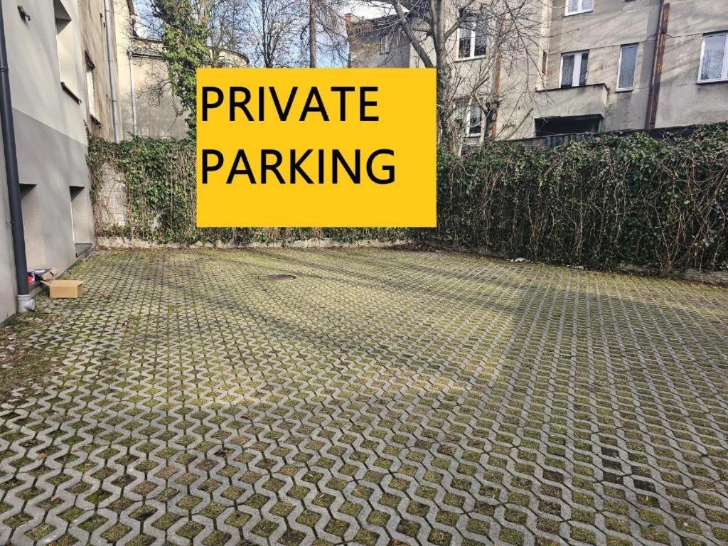 Urabn Apartments Studio With Garden No 2A Chorzow Katowice Free Private Parking, Self Check-In Екстериор снимка