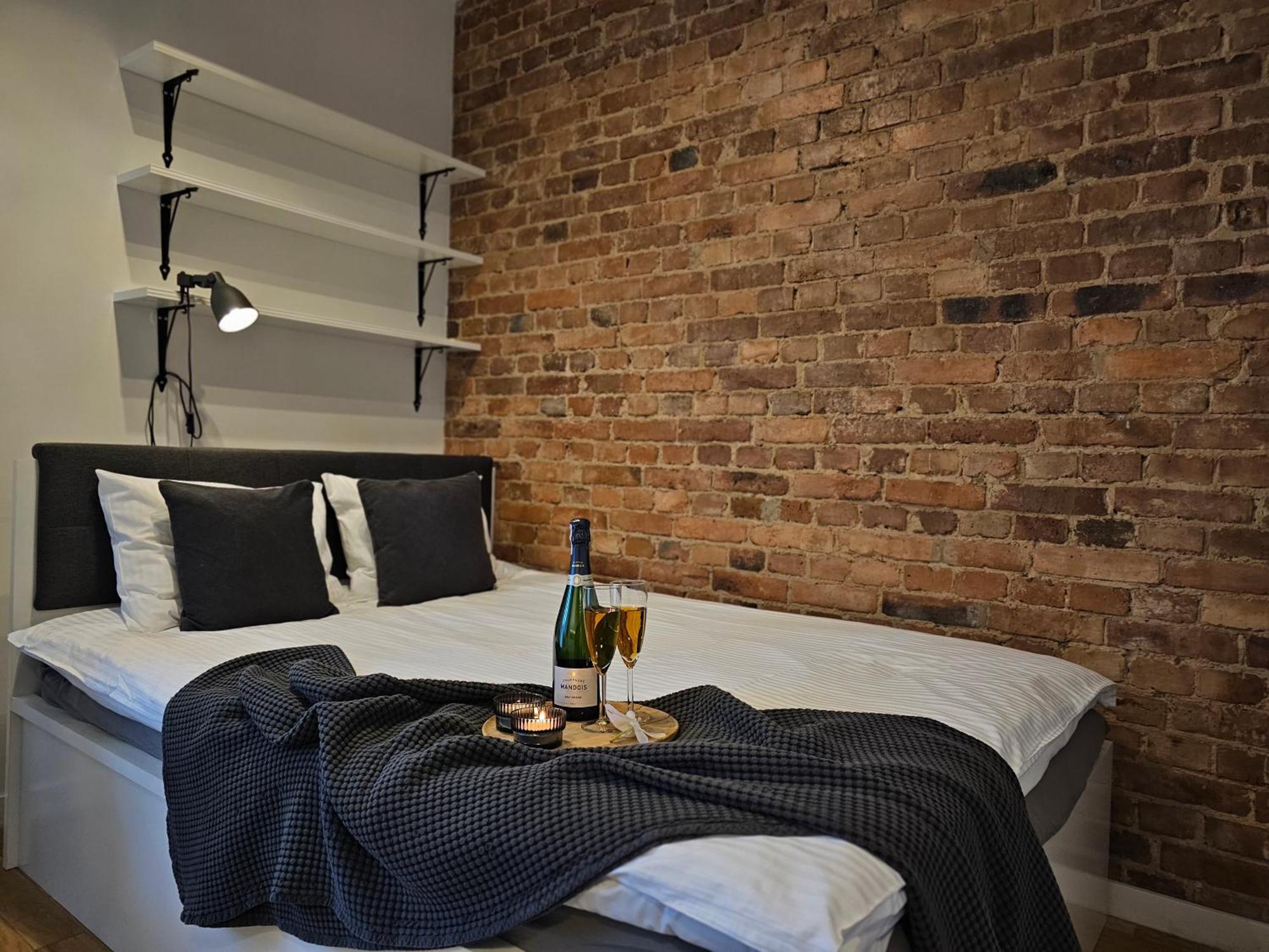 Urabn Apartments Studio With Garden No 2A Chorzow Katowice Free Private Parking, Self Check-In Екстериор снимка